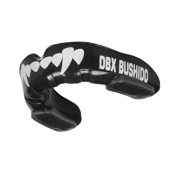 Chránič zubov čierny s tesákmi DBX BUSHIDO